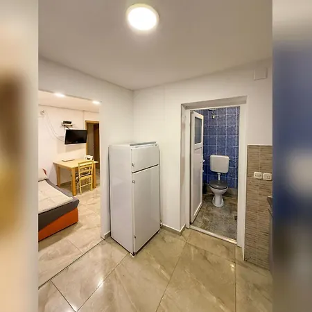 דירה In Mit Terrasse By Interhome *