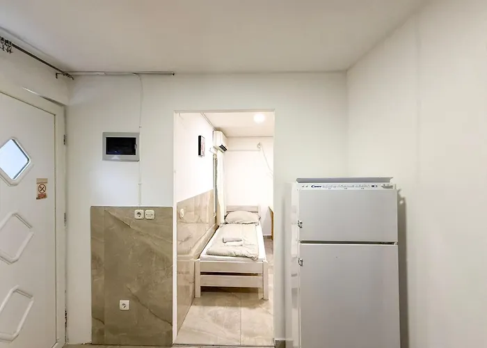 In Mit Terrasse By Interhome