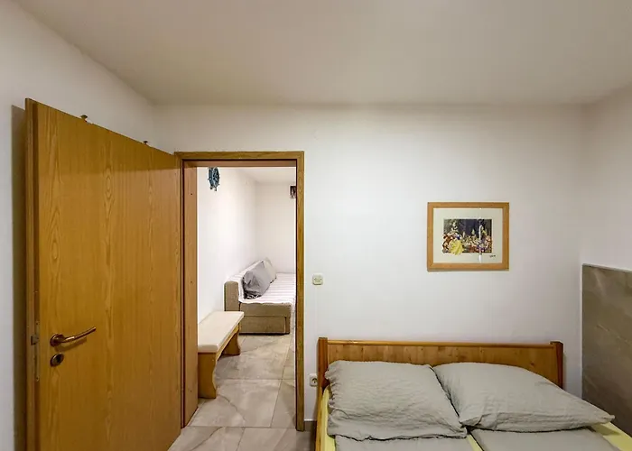 In Mit Terrasse By Interhome