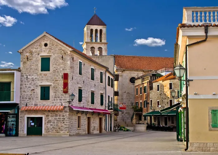 Lägenhet In Mit Terrasse By Interhome *